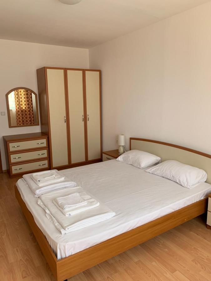 Riviera Fort Beach Apartments By Kalina Resort, Ravda Esterno foto