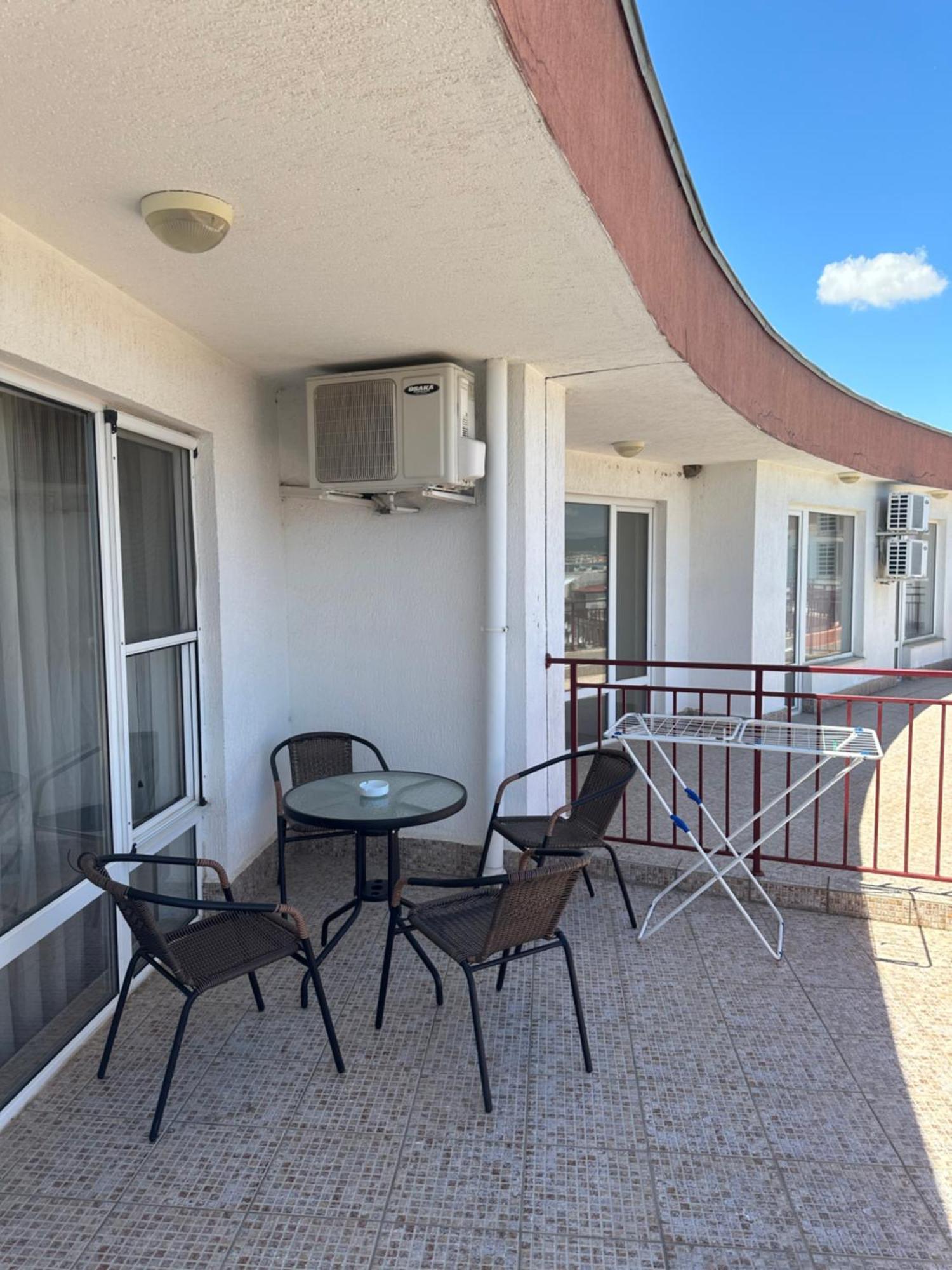 Riviera Fort Beach Apartments By Kalina Resort, Ravda Esterno foto