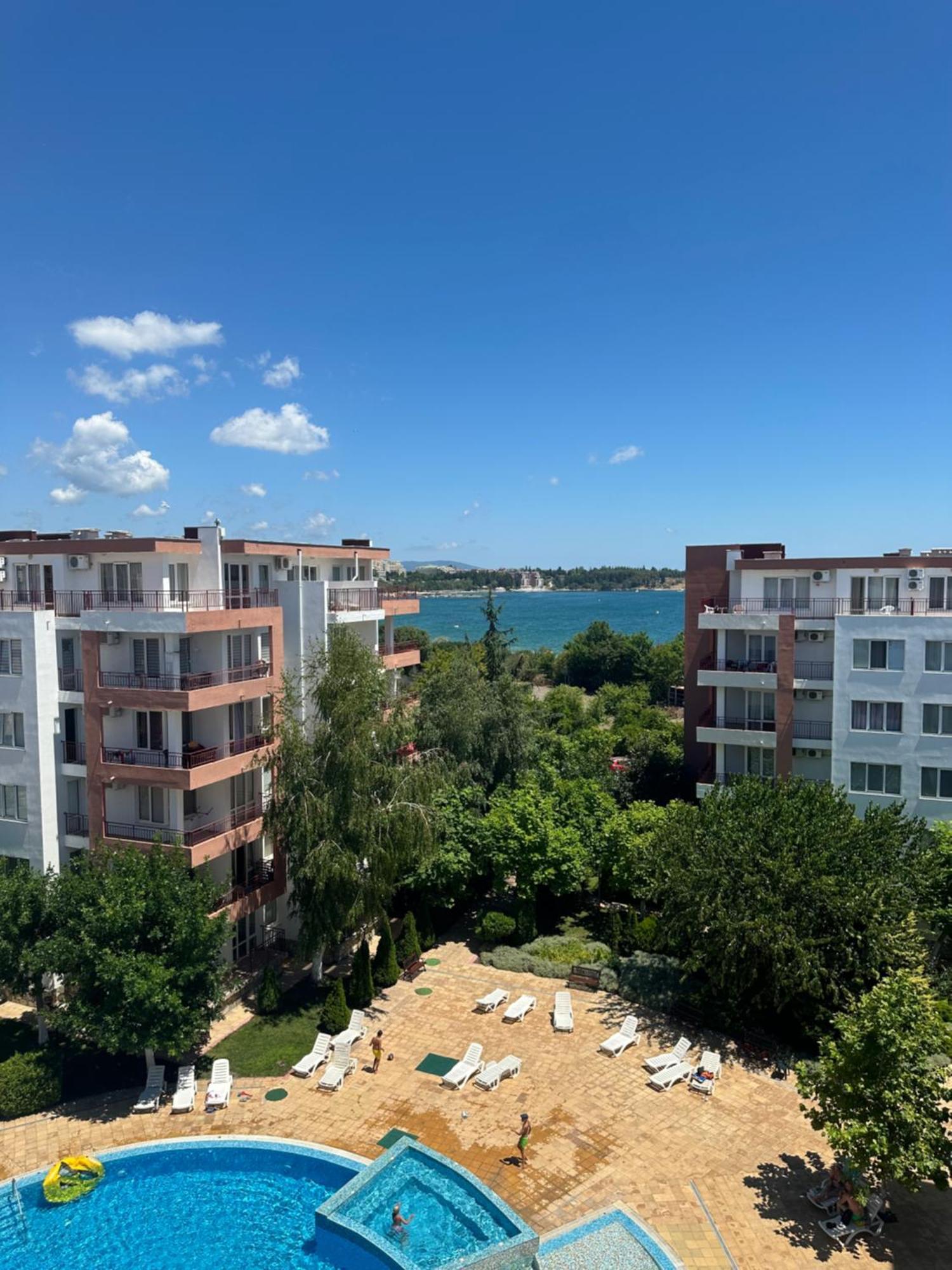 Riviera Fort Beach Apartments By Kalina Resort, Ravda Esterno foto