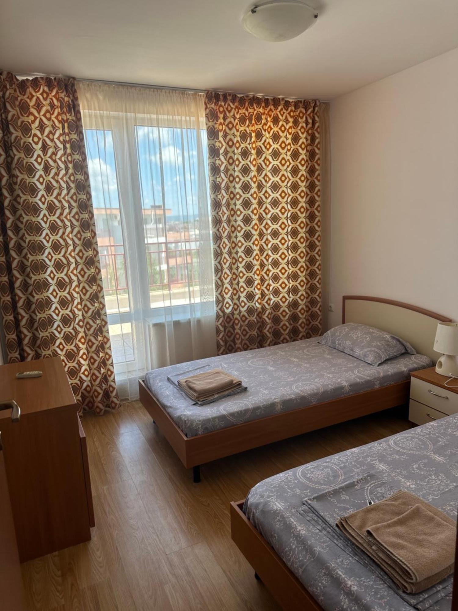 Riviera Fort Beach Apartments By Kalina Resort, Ravda Esterno foto